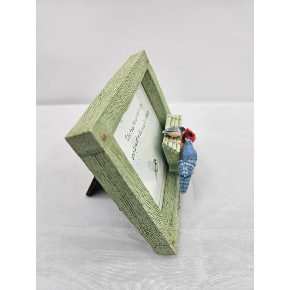 Marjolein Bastin Birds & Feeder 3D Resin Picture Green Frame  Rustic